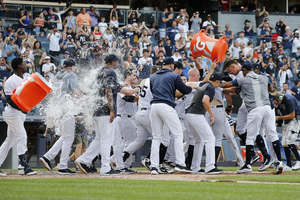 yankeeswalkoff